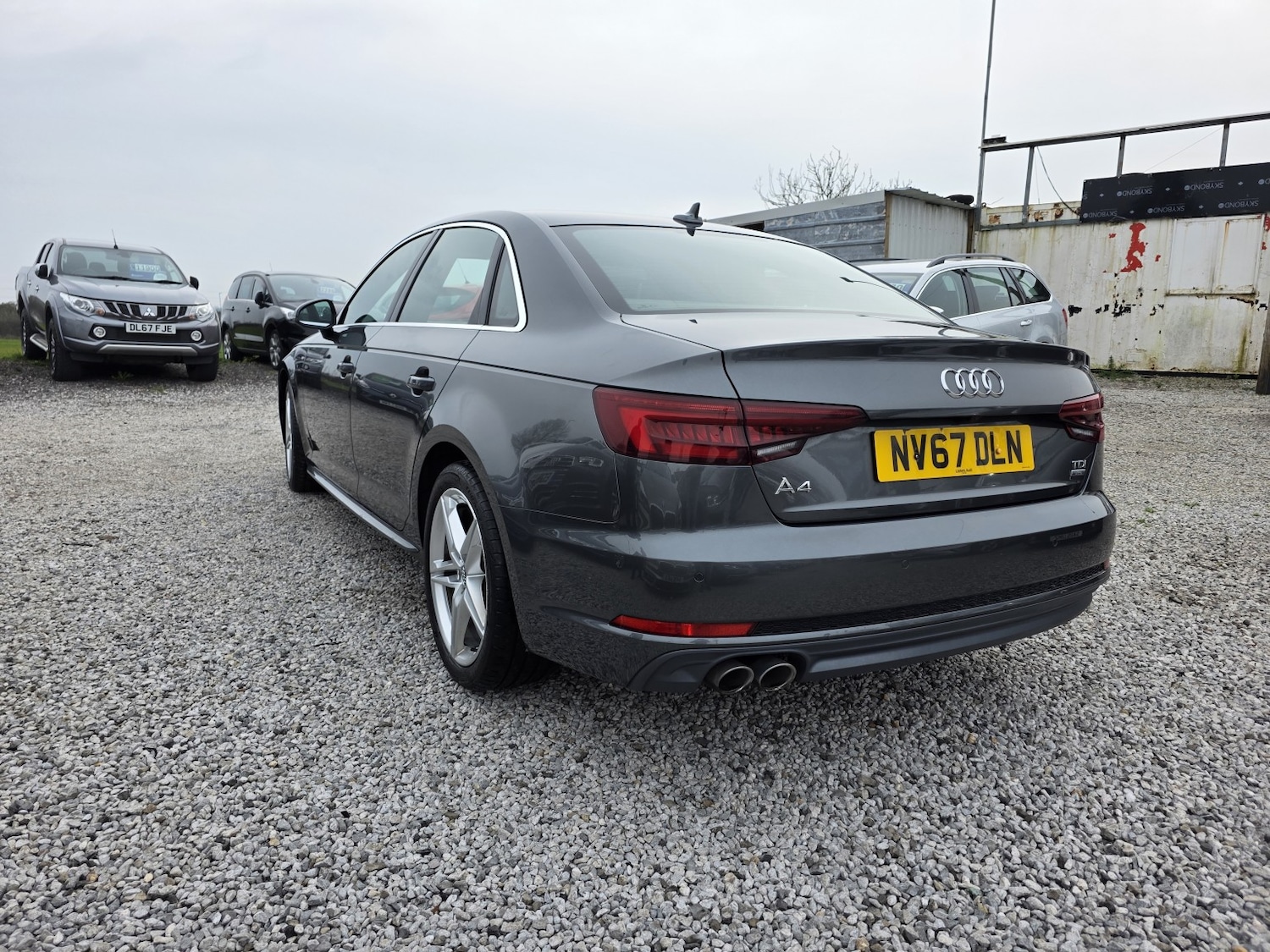 Used Audi A4 2017 for sale - 77981811: Photo 8