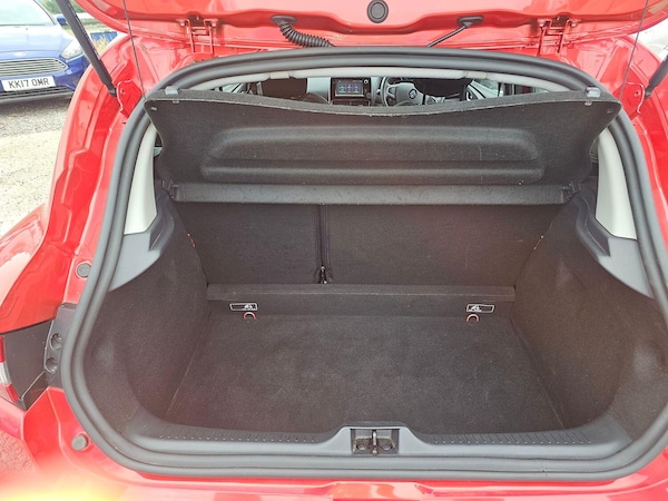 Used Renault Clio 2018 for sale - 74968891: Photo 13