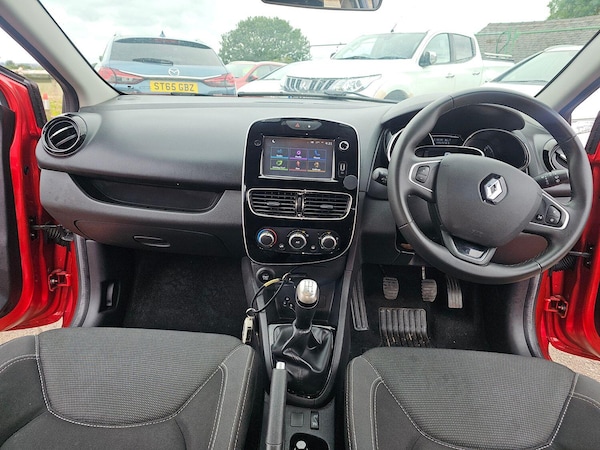 Used Renault Clio 2018 for sale - 74968891: Photo 17