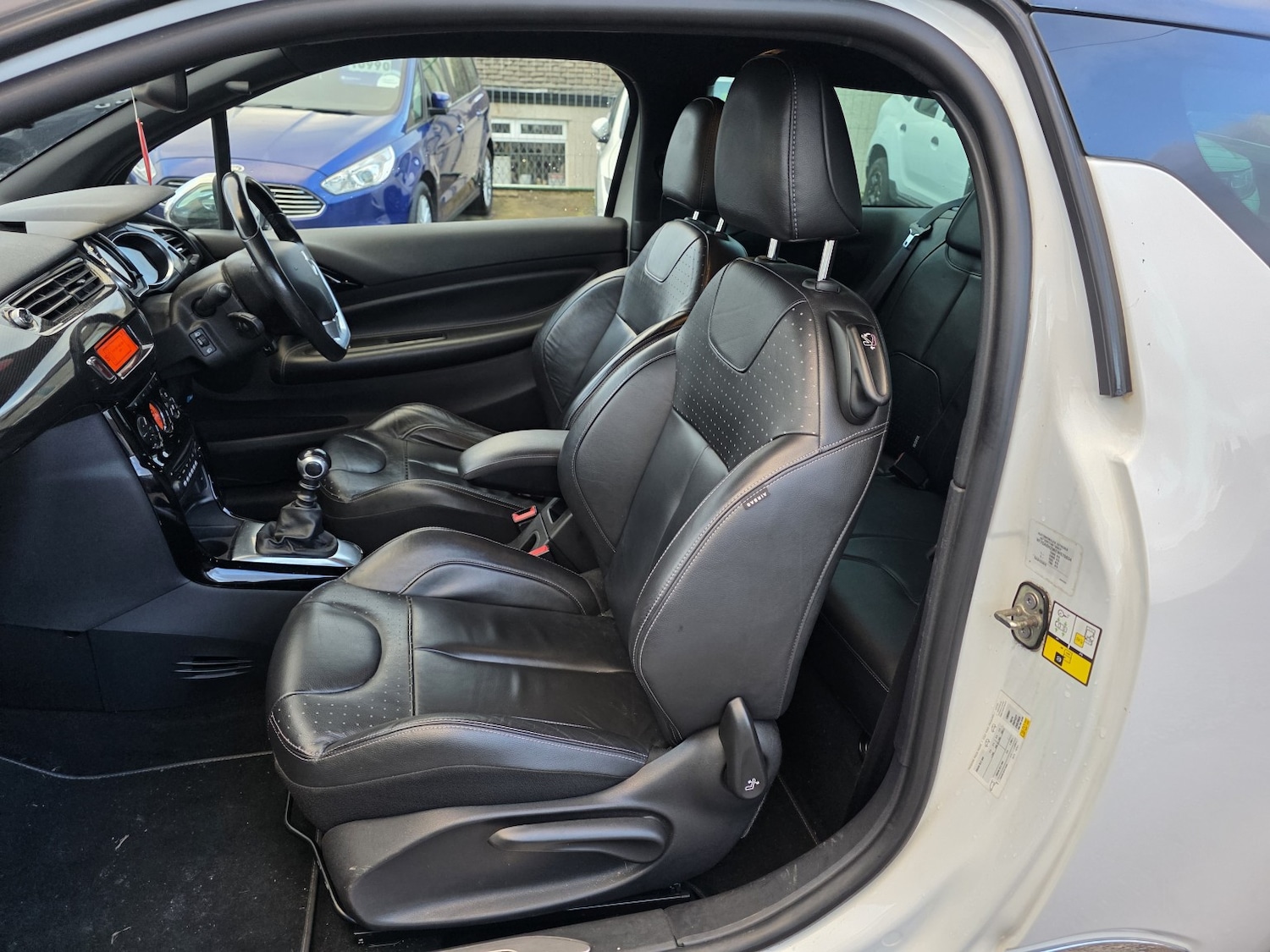 Used Citroen DS3 2014 for sale - 77056575: Photo 12