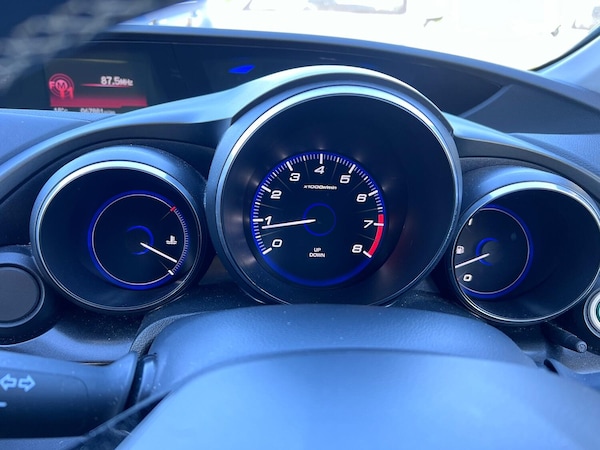 Used Honda Civic 2015 for sale - 74543329: Photo 10