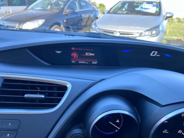 Used Honda Civic 2015 for sale - 74543329: Photo 12