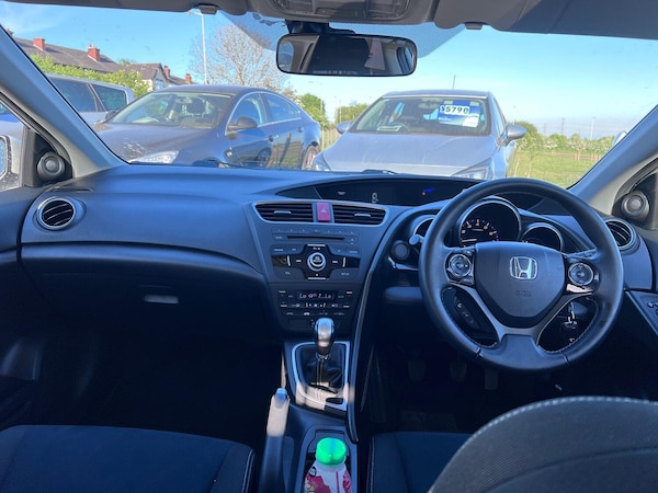 Used Honda Civic 2015 for sale - 74543329: Photo 9