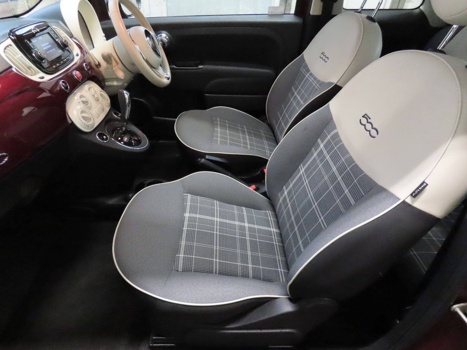 Used Fiat 500 2018 for sale - 76571072: Photo 9