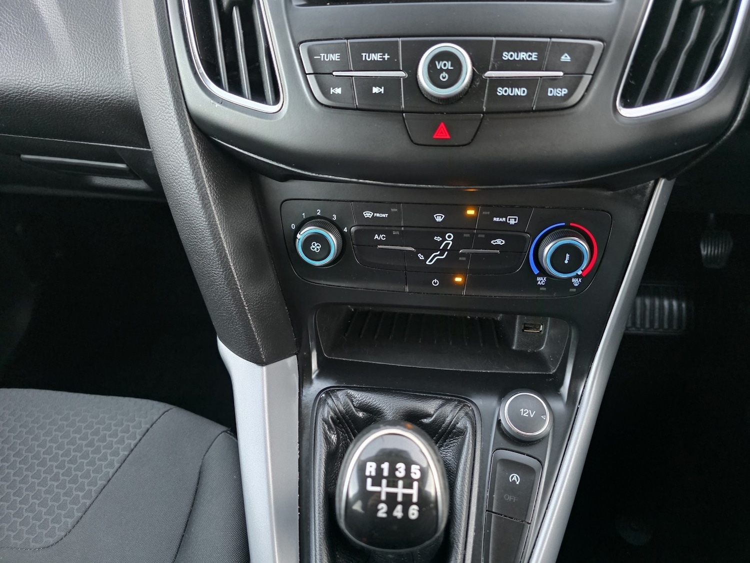 Used Ford Focus 2017 for sale - 76387152: Photo 19