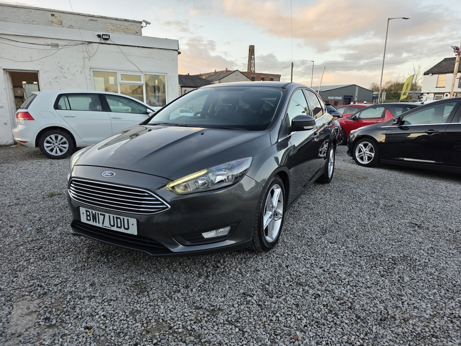 Used Ford Focus 2017 for sale - 76387152: Photo 2