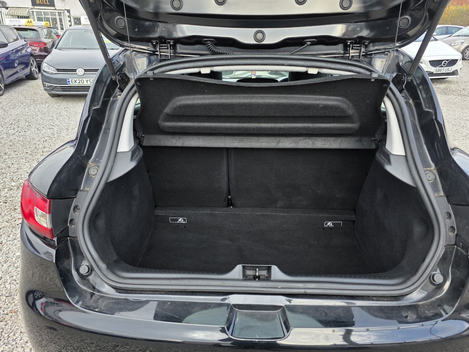 Used Renault Clio 2015 for sale - 78056910: Photo 23