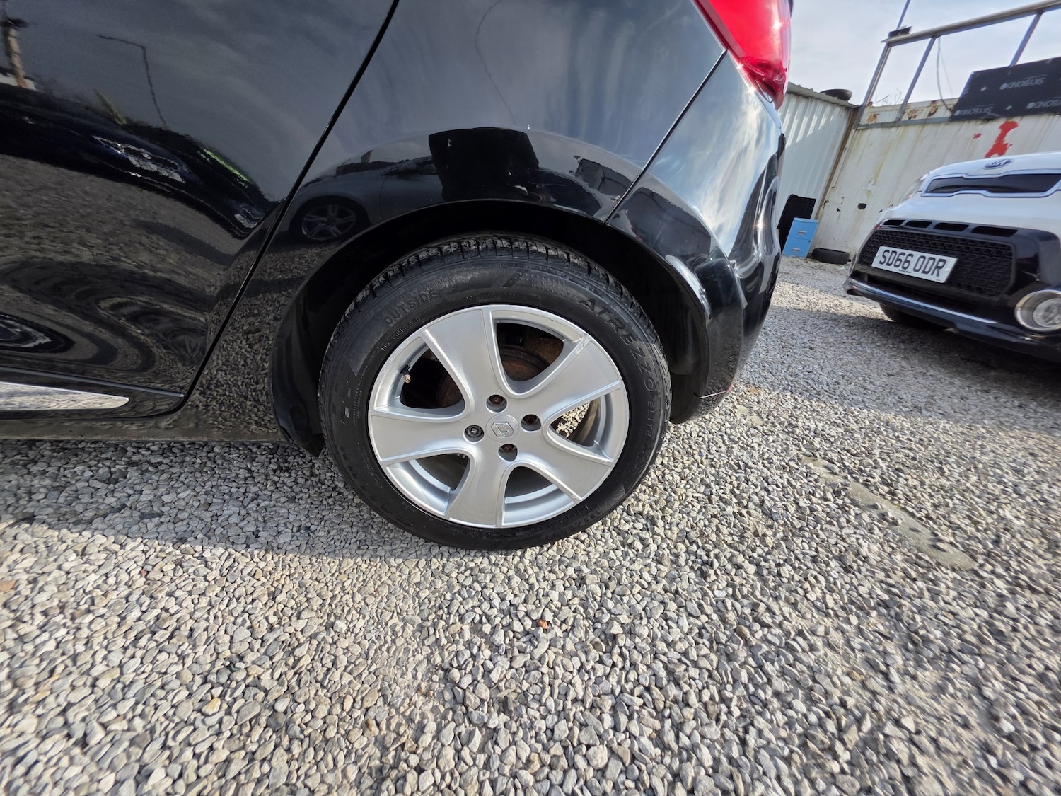 Used Renault Clio 2015 for sale - 78056910: Photo 28