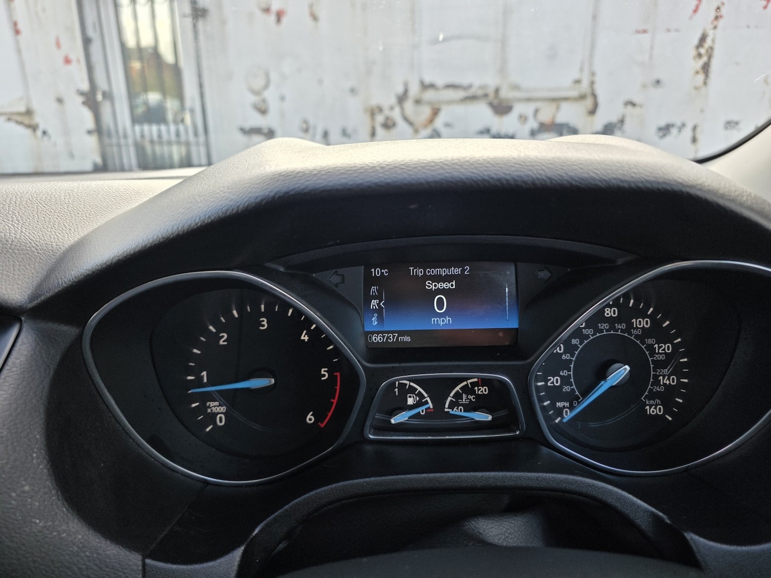 Used Ford Focus 2017 for sale - 76387153: Photo 14