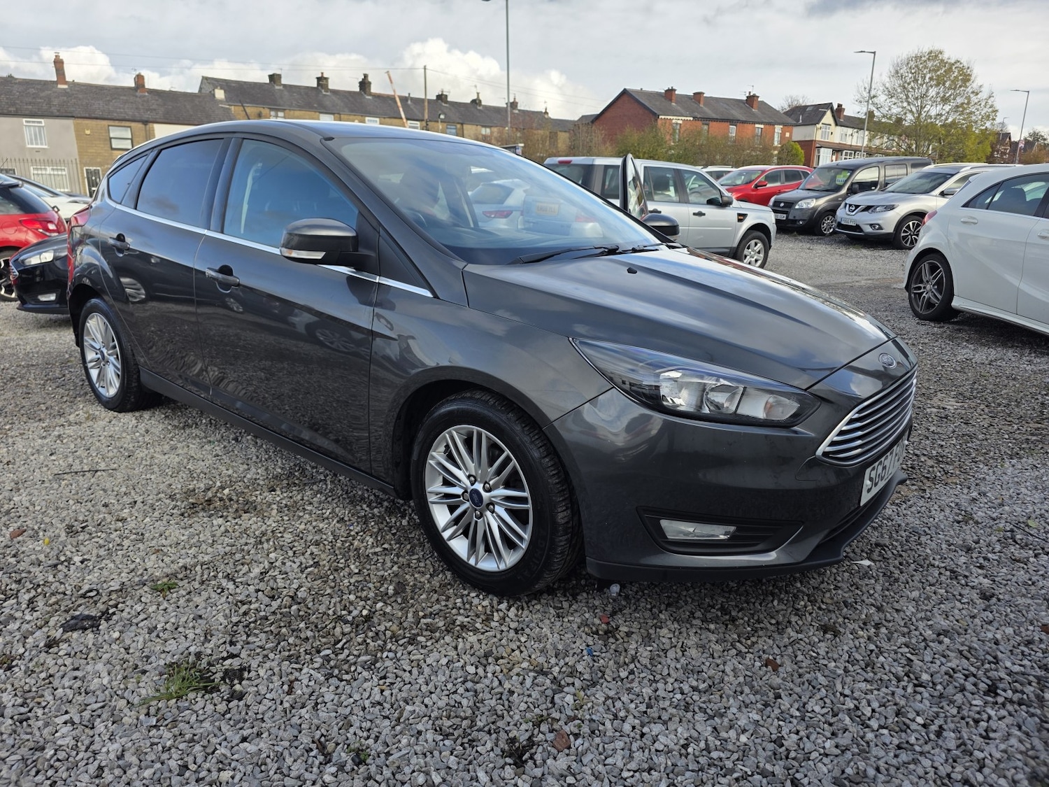 Used Ford Focus 2017 for sale - 76387153: Photo 2