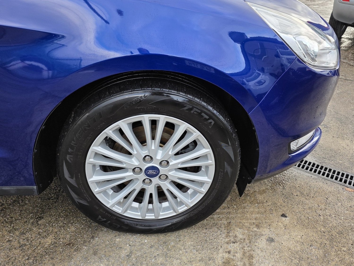 Used Ford Galaxy 2018 for sale - 76656138: Photo 46