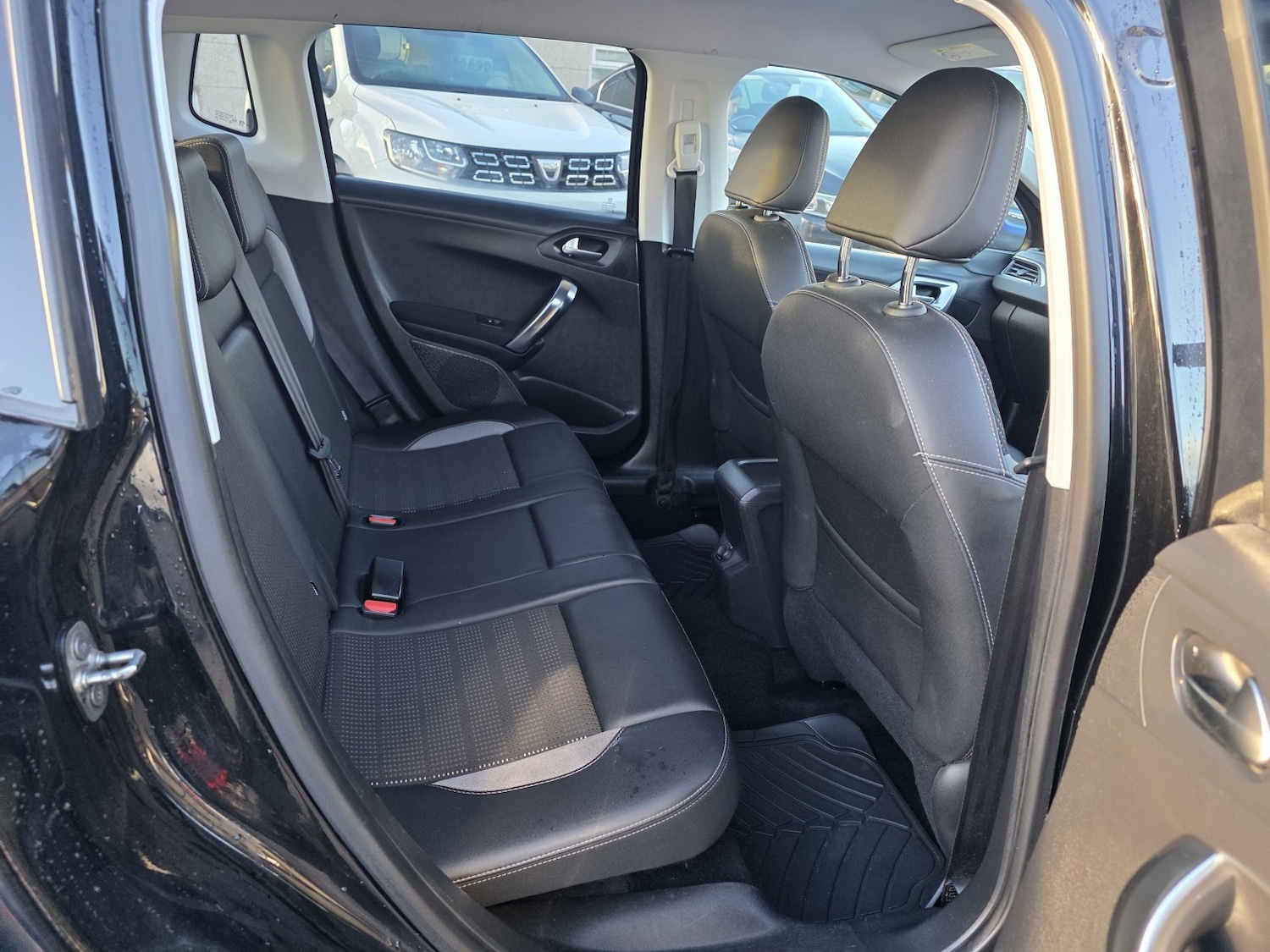 Used Peugeot 2008 2016 for sale - 77140756: Photo 10