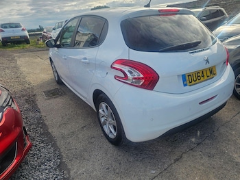 Used Peugeot 208 2014 for sale - 75664379: Photo