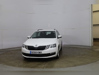 Used Skoda Octavia 2019 for sale - 76559956: Photo