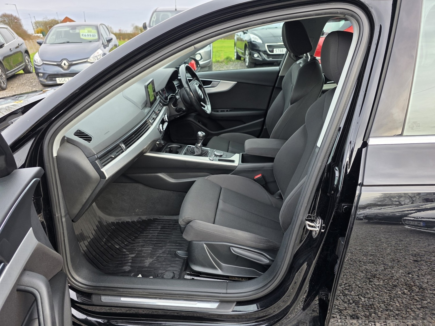 Used Audi A4 2017 for sale - 77991708: Photo 25