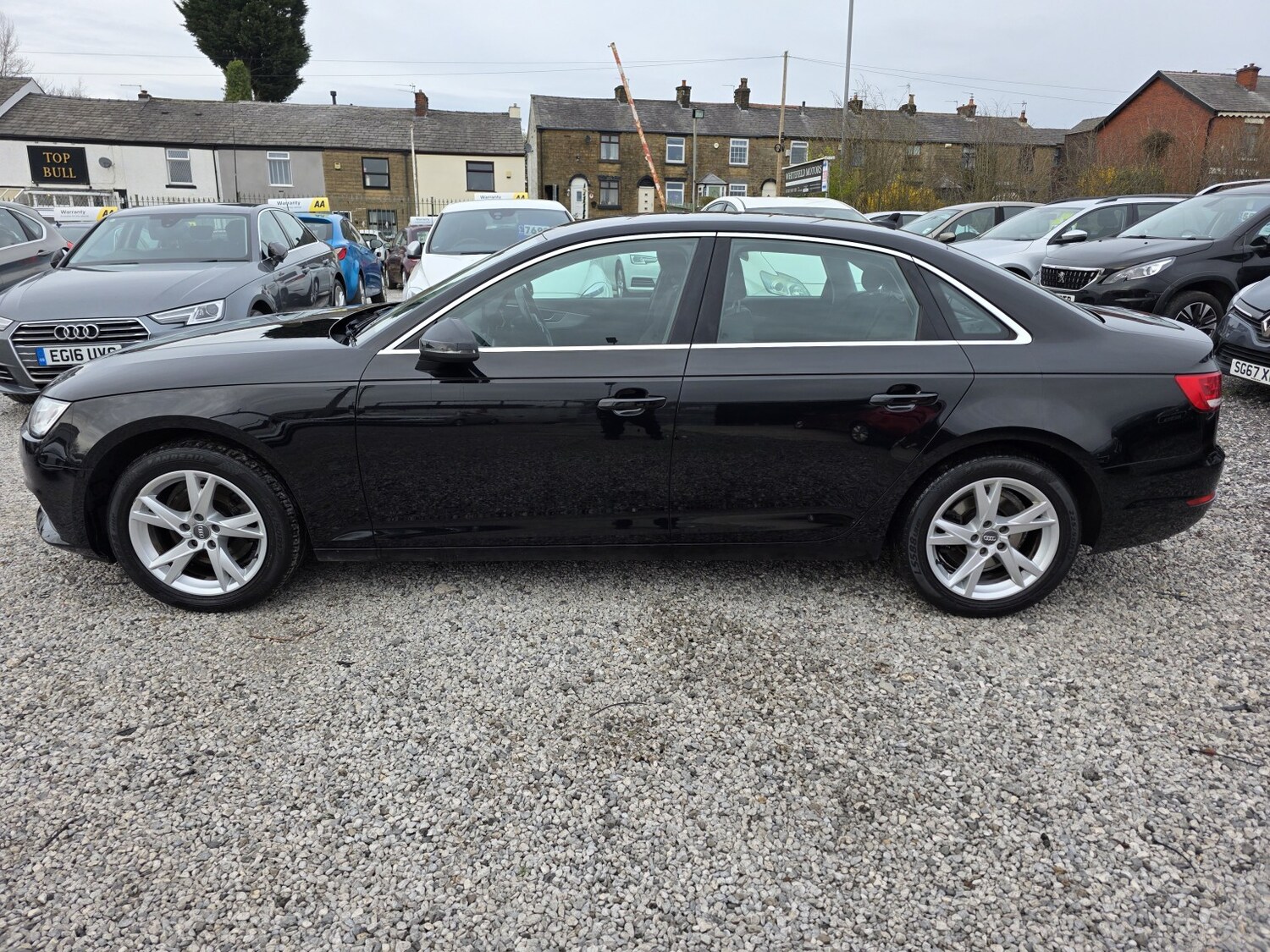 Used Audi A4 2017 for sale - 77991708: Photo 42