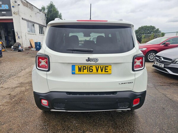 Used Jeep Renegade 2016 for sale - 75632821: Photo 6