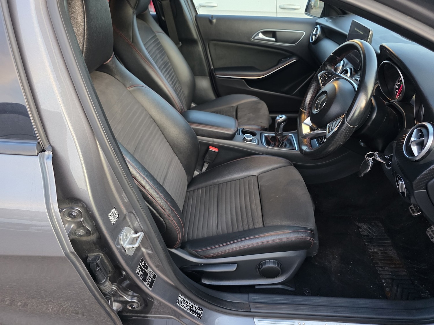 Used Mercedes-Benz A-Class 2016 for sale - 77061425: Photo 9