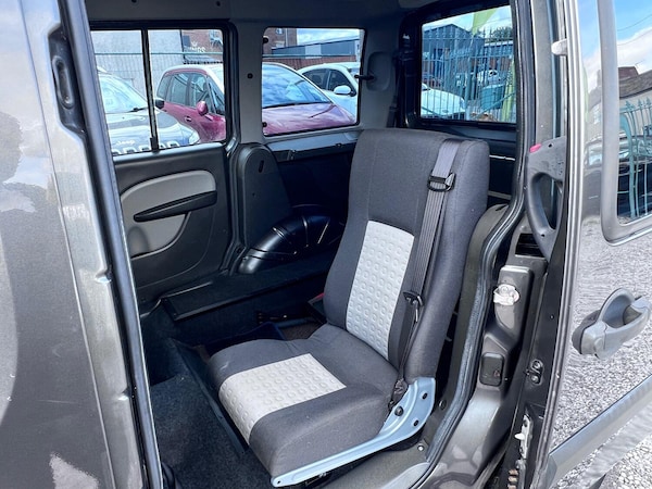 Used Fiat Doblo 2010 for sale - 74932246: Photo 17