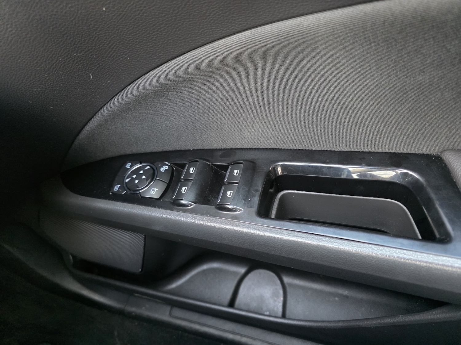 Used Ford Mondeo 2016 for sale - 77342576: Photo 24