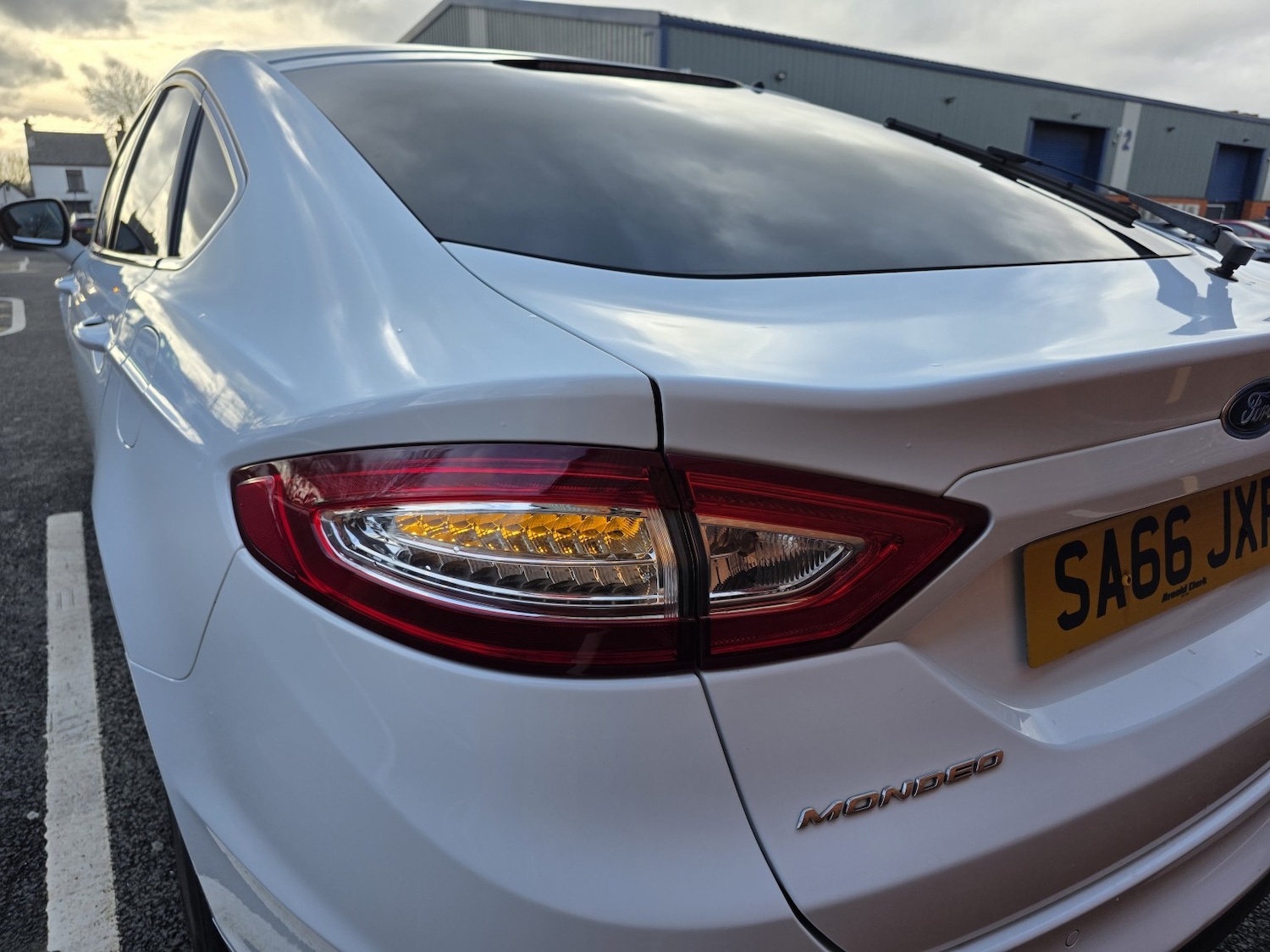 Used Ford Mondeo 2016 for sale - 77342576: Photo 33