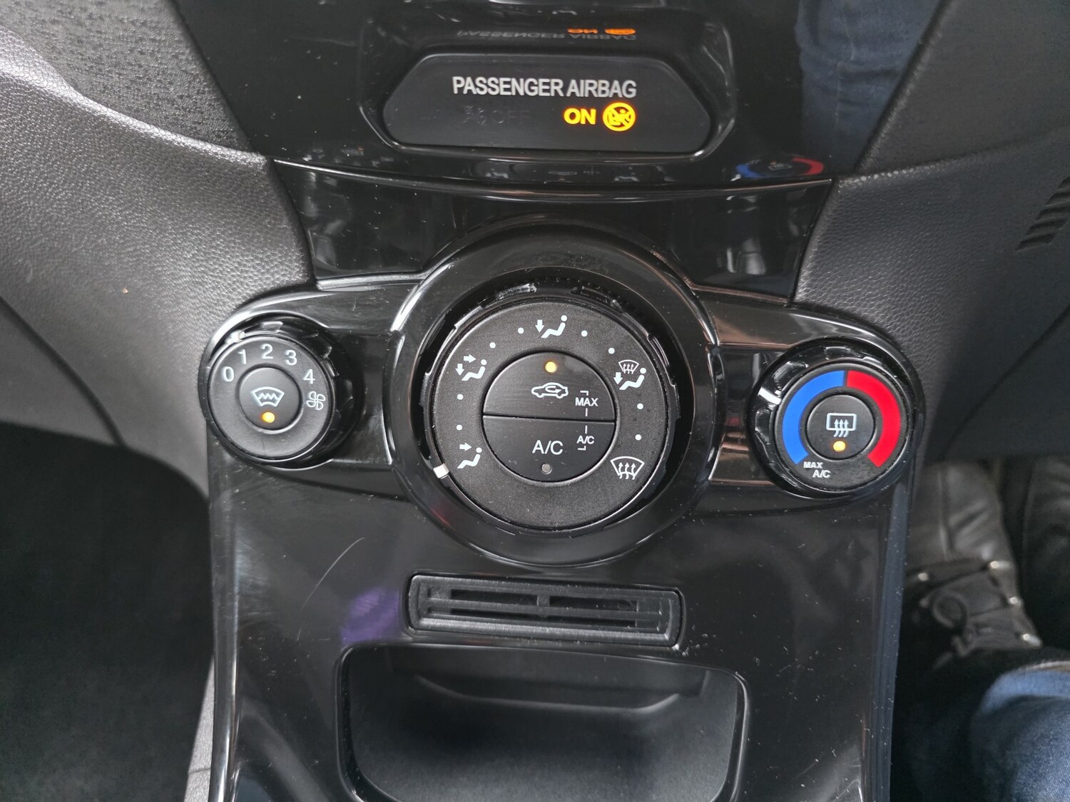 Used Ford Fiesta 2014 for sale - 78125142: Photo 16