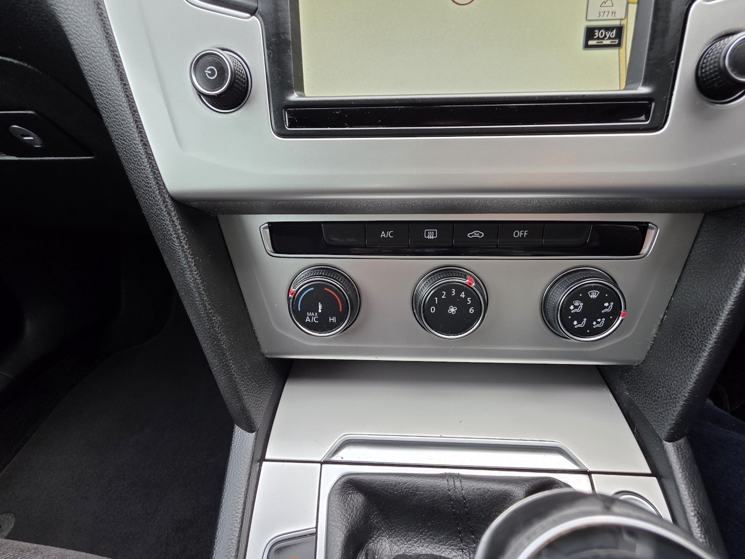 Used Volkswagen Passat 2016 for sale - 76041108: Photo 16