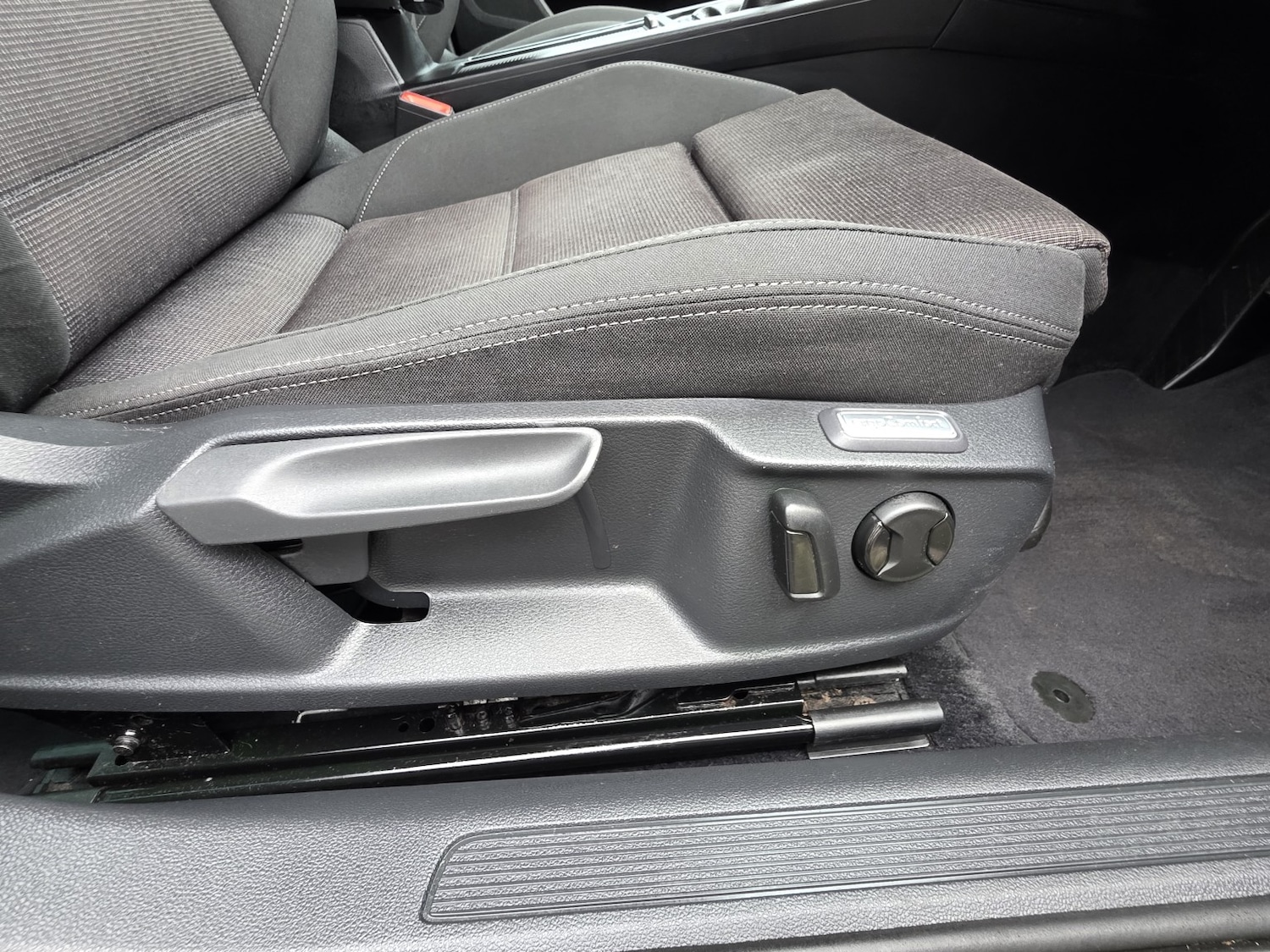 Used Volkswagen Passat 2016 for sale - 76041108: Photo 18
