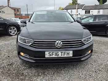 Volkswagen - Passat
