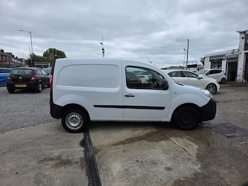 Used Renault Kangoo 2021 for sale - 79563899: Photo