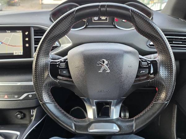 Used Peugeot 308 2015 for sale - 75575367: Photo 14
