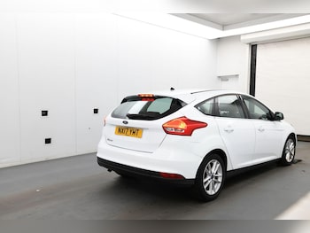 Used Ford Focus 2017 for sale - 75953215: Photo