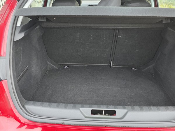 Used Peugeot 308 2016 for sale - 76134093: Photo 18