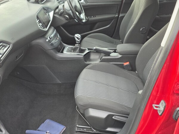 Used Peugeot 308 2016 for sale - 76134093: Photo 21