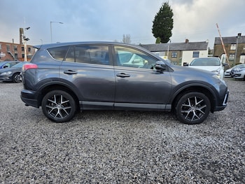Used Toyota RAV4 2016 for sale - 77991661: Photo