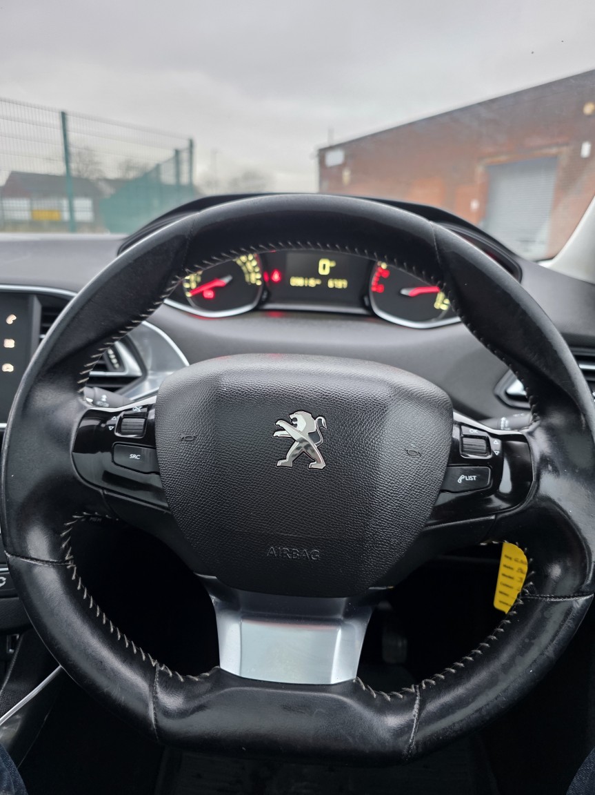 Used Peugeot 308 2018 for sale - 77649569: Photo 13