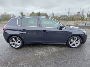 Used Peugeot 308 2018 for sale - 77649569: Photo