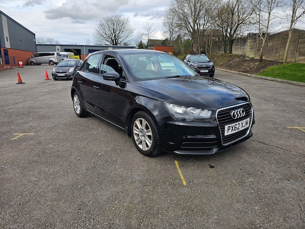 Used Audi A1 2012 for sale - 73539736: Photo 2