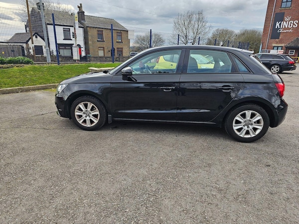 Used Audi A1 2012 for sale - 73539736: Photo 5