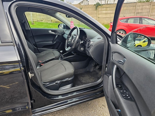Used Audi A1 2012 for sale - 73539736: Photo 9