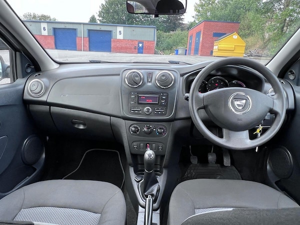 Used Dacia Sandero 2015 for sale - 72693688: Photo 13