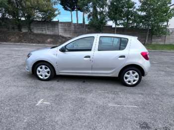 Used Dacia Sandero 2015 for sale - 72693688: Photo
