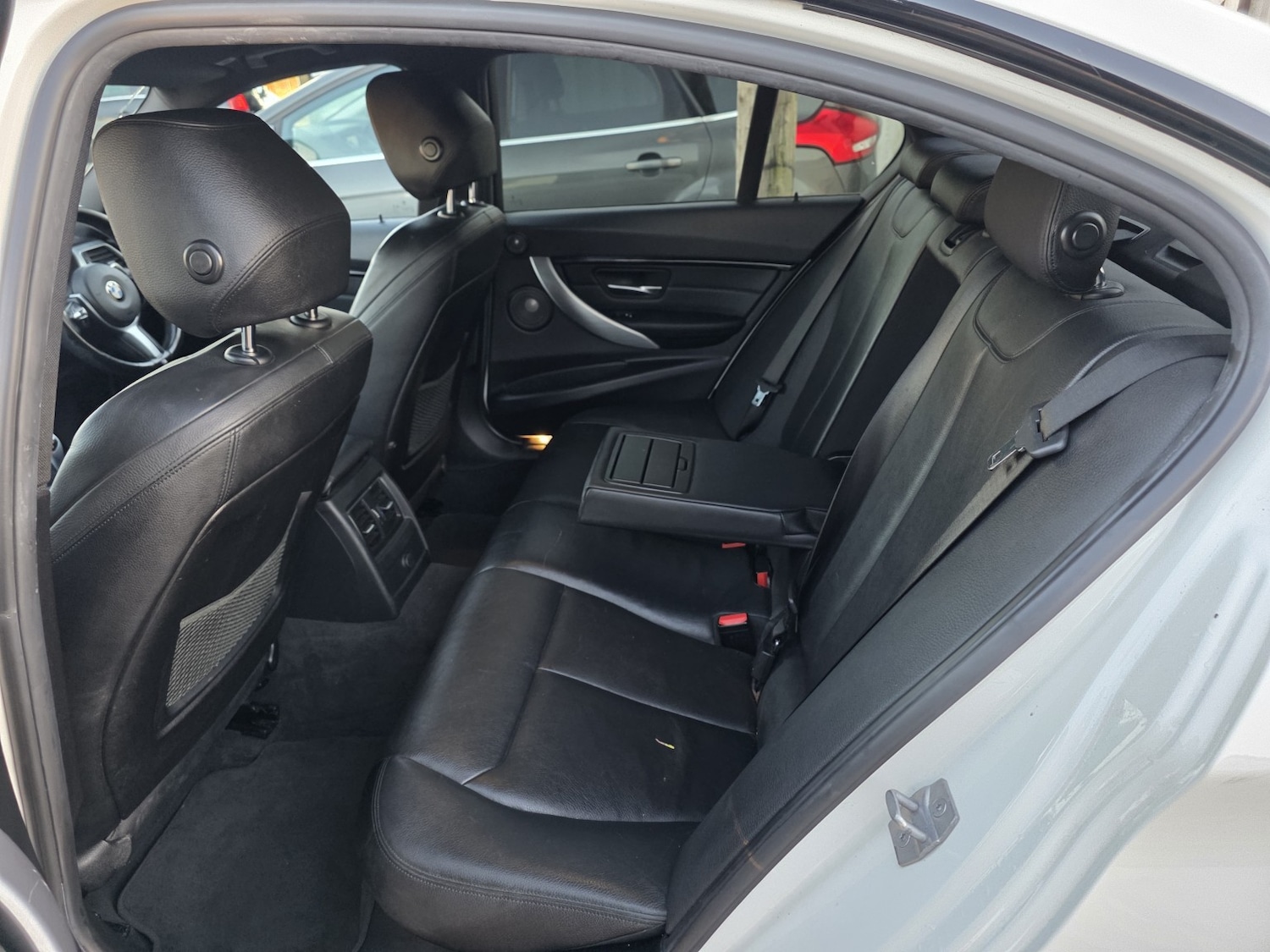 Used BMW 3 Series 2017 for sale - 76848732: Photo 12