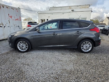 Used Ford Focus 2017 for sale - 78286207: Photo