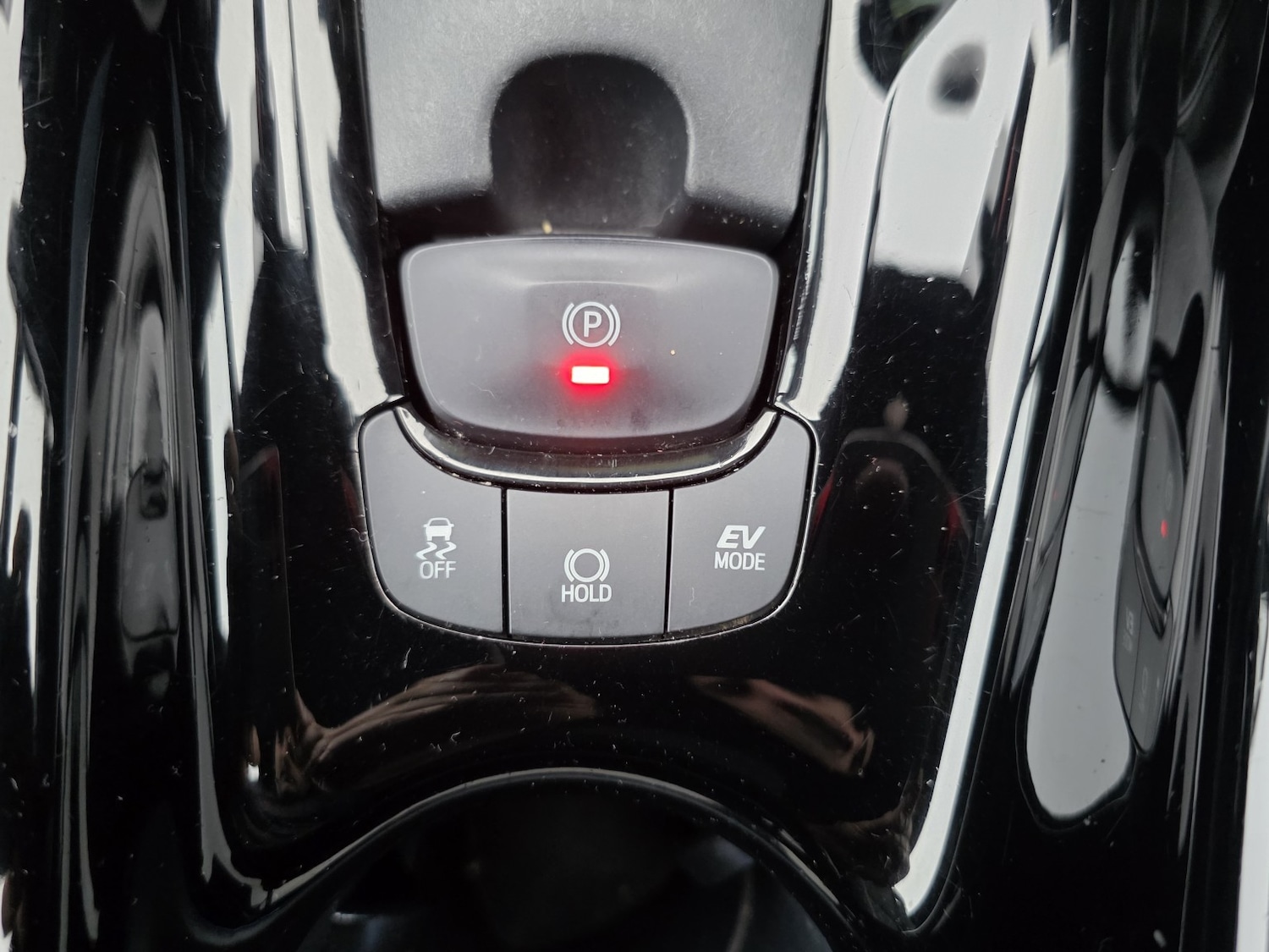 Used Toyota C-HR 2020 for sale - 76963370: Photo 16