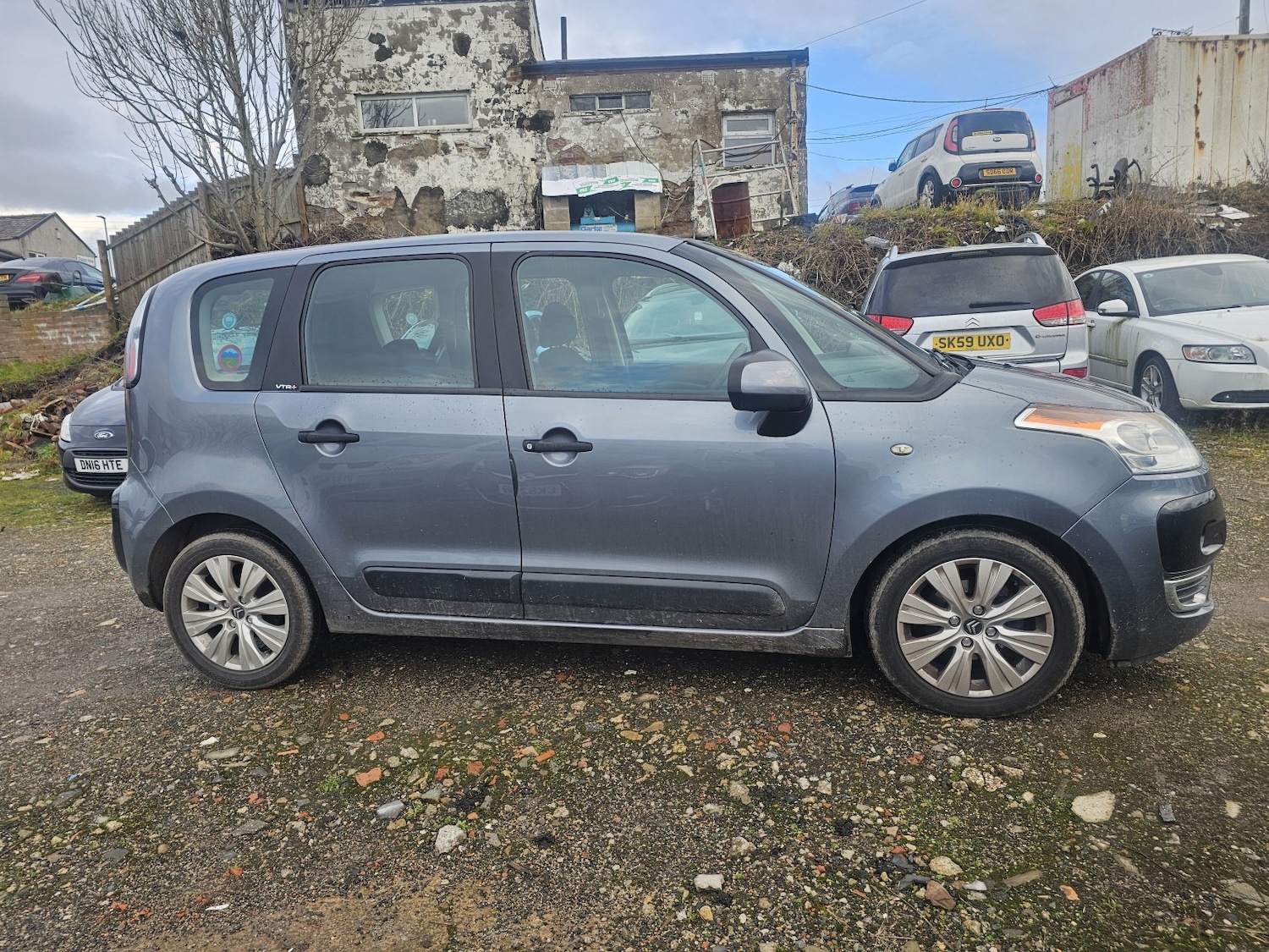 Used Citroen C3 Picasso 2009 for sale - 77453250: Photo 4