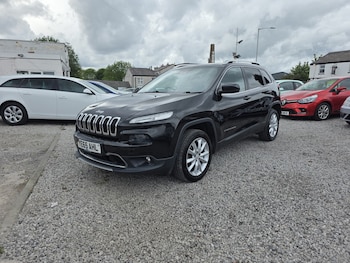 Used Jeep Cherokee 2015 for sale - 79564077: Photo
