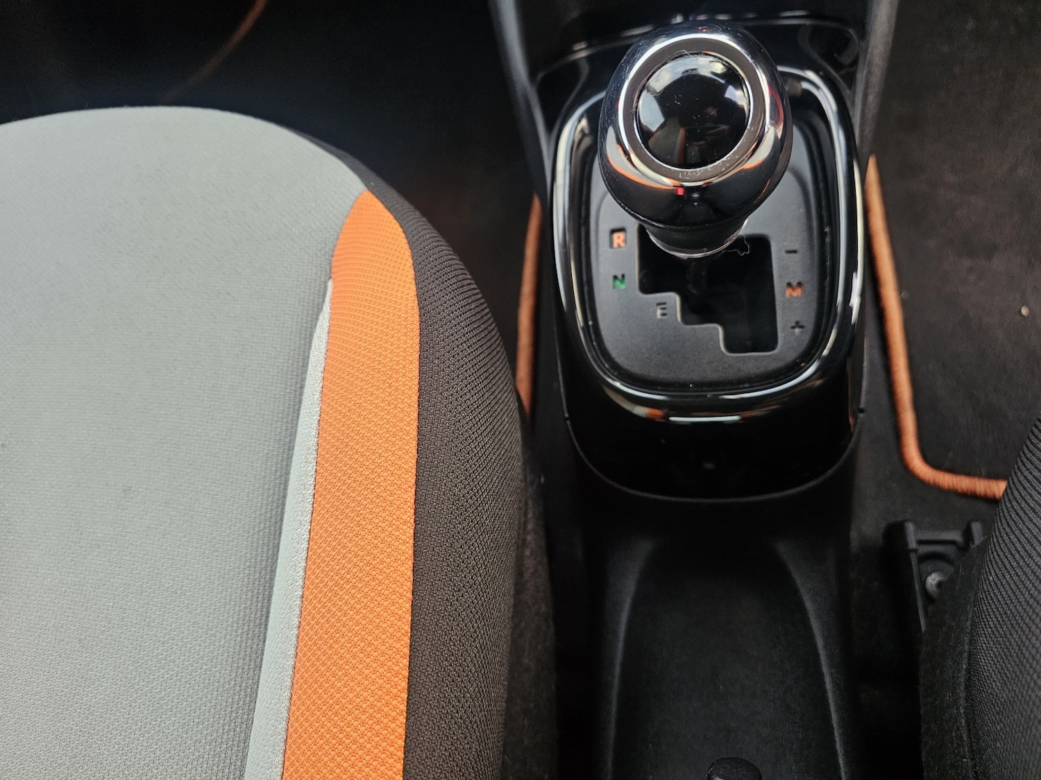 Used Toyota AYGO 2014 for sale - 77014814: Photo 15