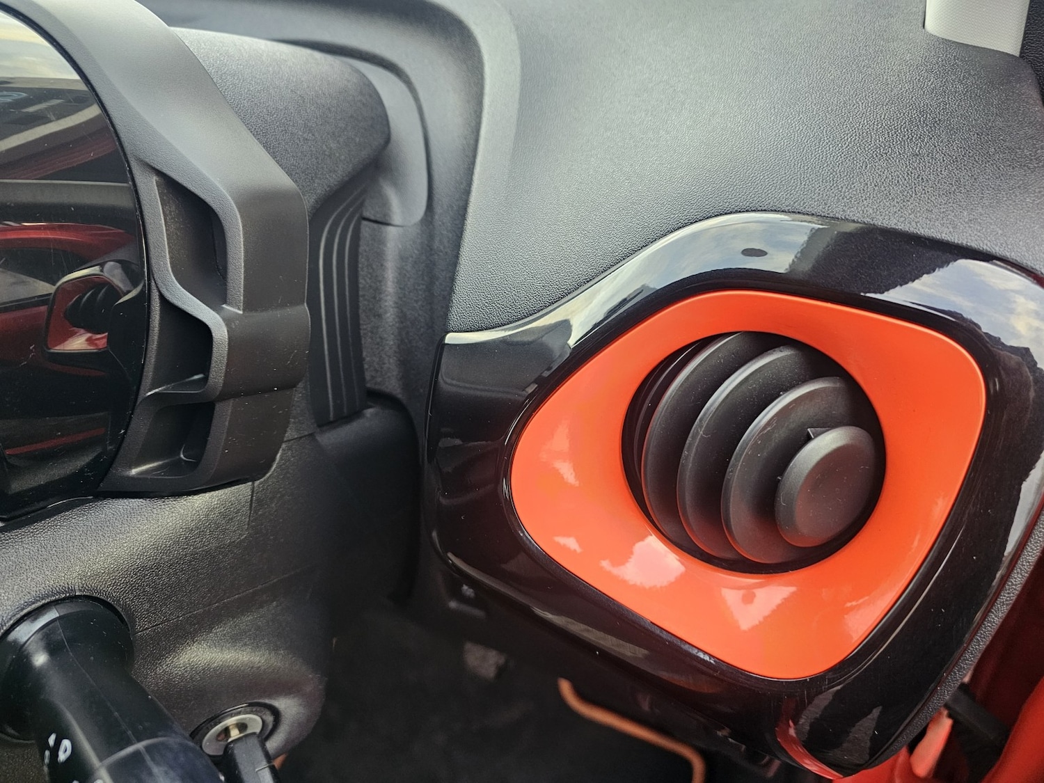 Used Toyota AYGO 2014 for sale - 77014814: Photo 38