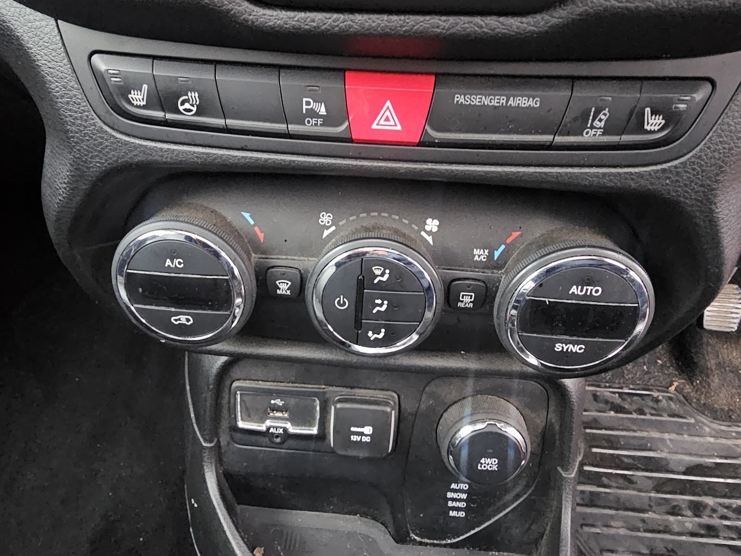 Used Jeep Renegade 2015 for sale - 76941741: Photo 11